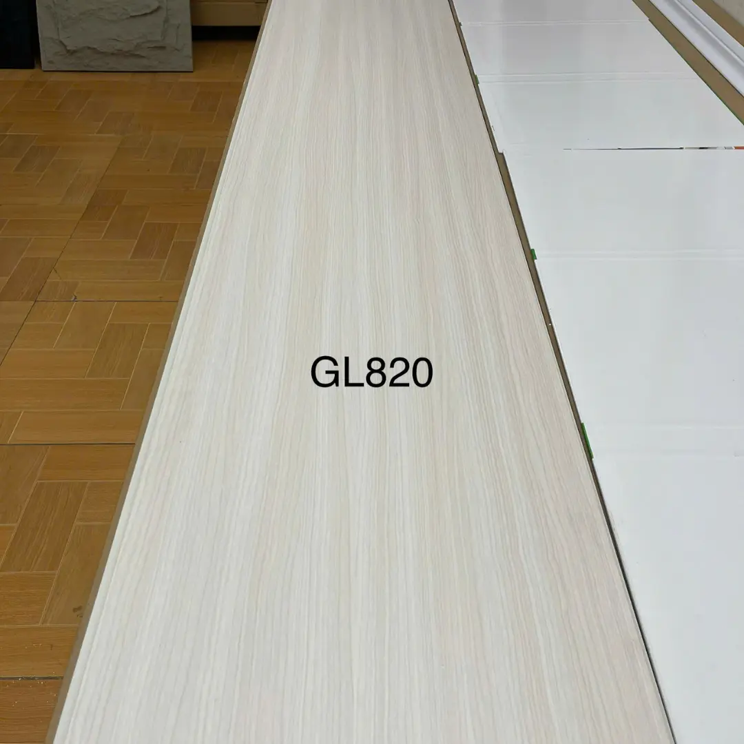 Tấm ốp Nano GL820